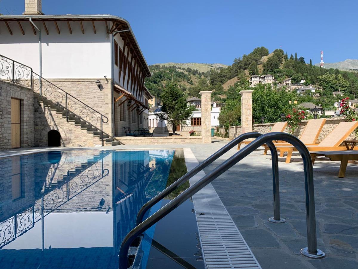 Rose Garden Hotel Gjirokastër Eksteriør billede