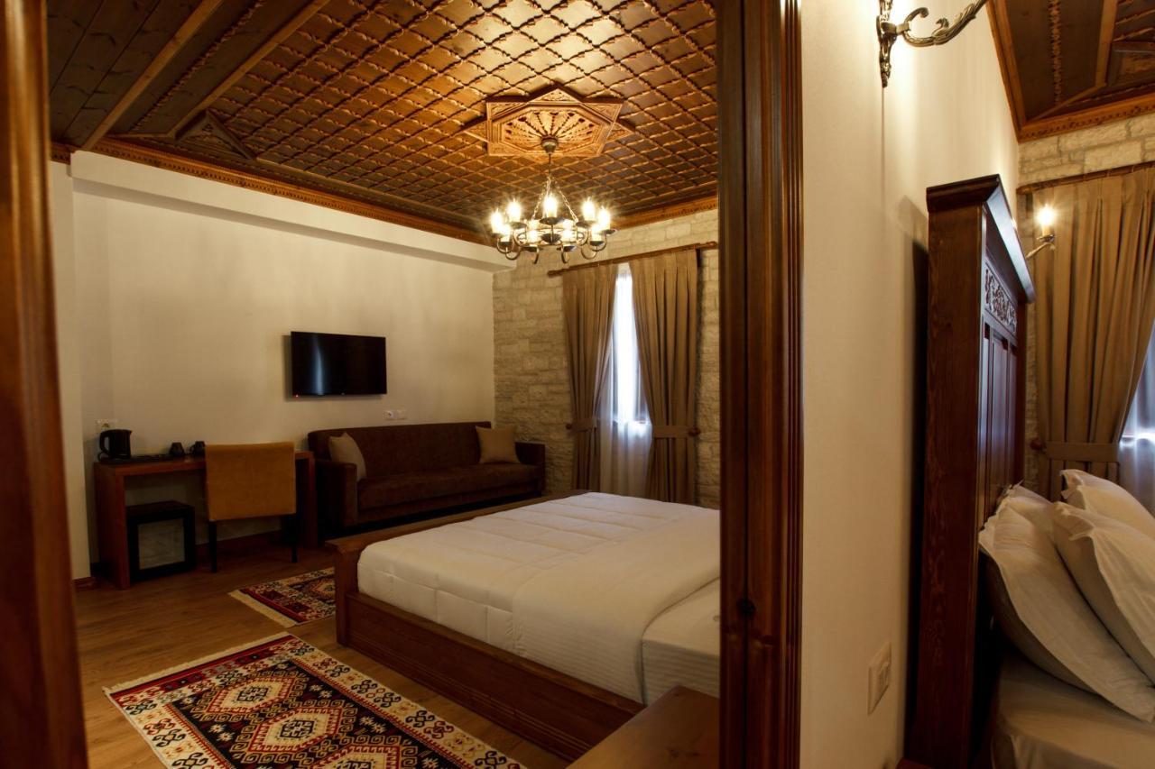 Rose Garden Hotel Gjirokastër Eksteriør billede